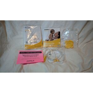 Medela Pump In Style and Harmony Manual Pump Breast Pump Set with Travel Bag
